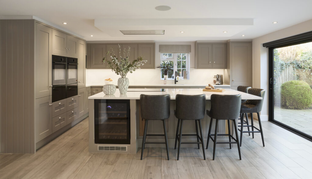 Ashford Kitchens - Designing a Kitchen for Efficient and Effortless Hosting and Entertaining 1