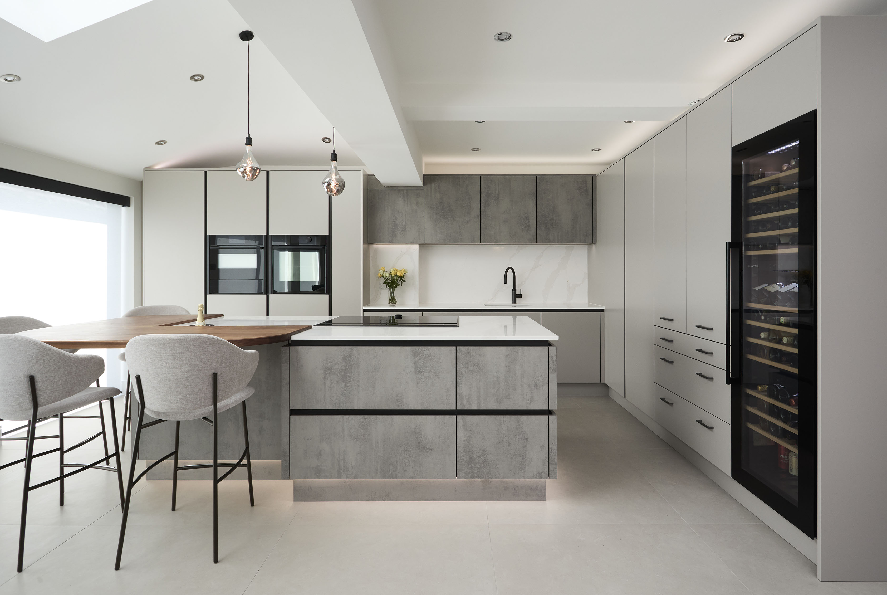 German_style_kitchens_2026_with_chairs_Ashford_kitchen_and_interiors