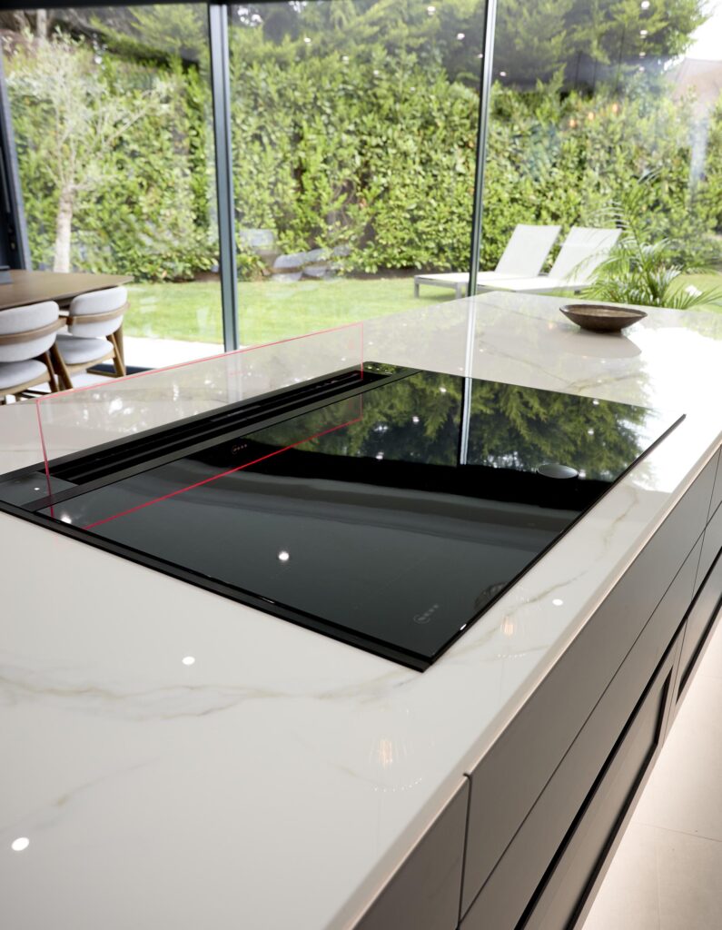 Intelligent_Lighting_for_Setting_the_Right_Mood-Ashford_Kitchens_&_Interiors
