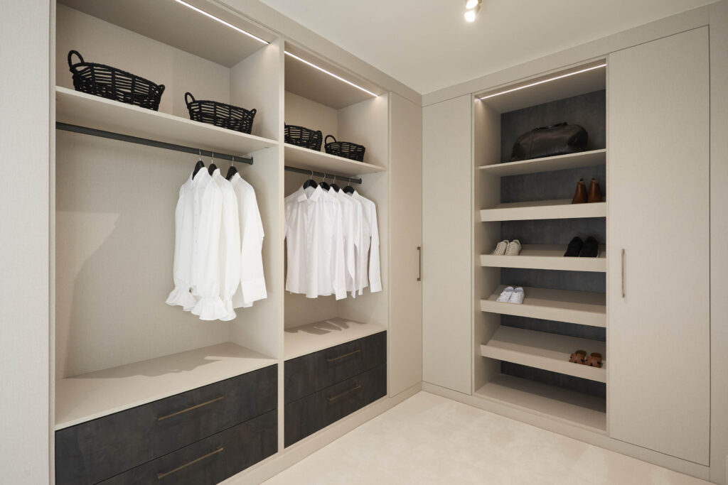 organized_closet_displaying_clothing_items-Ashford_kitchens_and_interiors